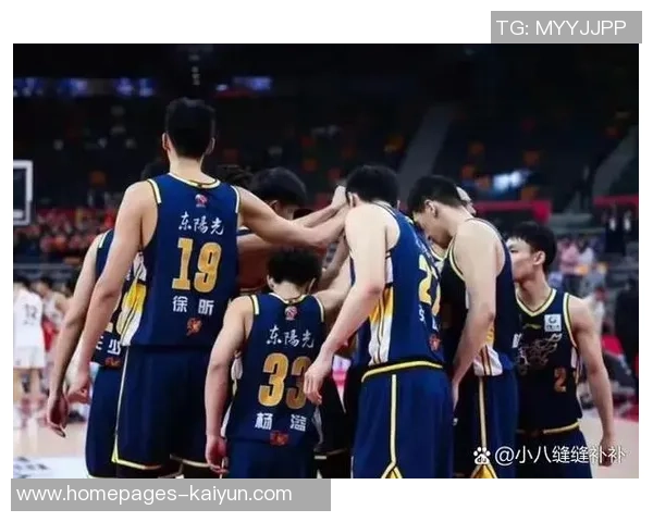 天津男篮与南京同曦激战正酣争夺CBA季后赛名额的关键战役